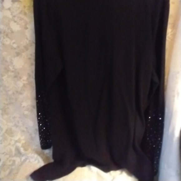 JM Collection black long sleeve sweater clear stone on sleeve and collar size 2X - Picture 2 of 5